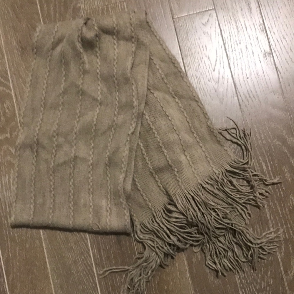 simple light brown scarf
